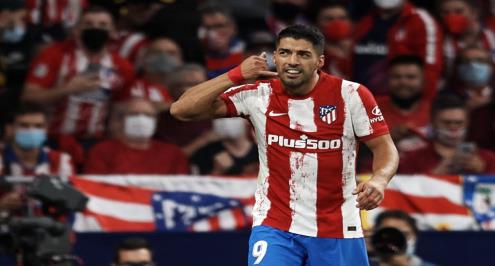 سواريز يستبعد الانتقال لريفر بليت ويؤكد استمراره في أوروبا